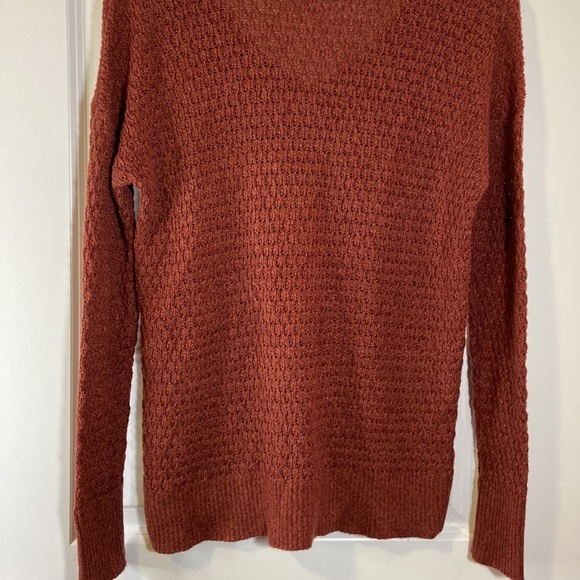 American Eagle Outfitters rust knit sweater - Picture 9 of 10
